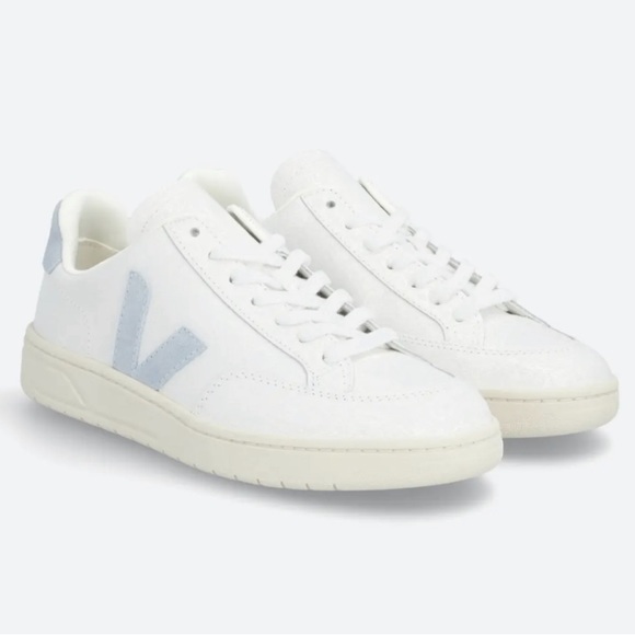 Veja Shoes - VEJA Suede-trimmed leather sneakers in Blue Size 10
